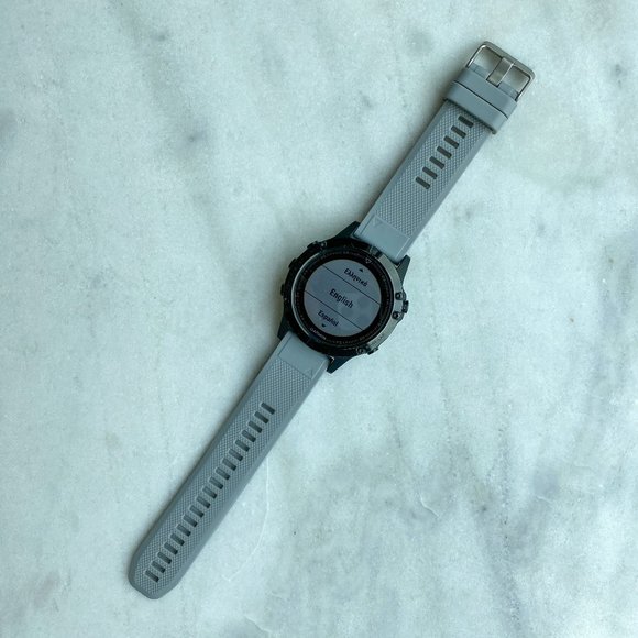 garmin fenix 5 sapphire crystal